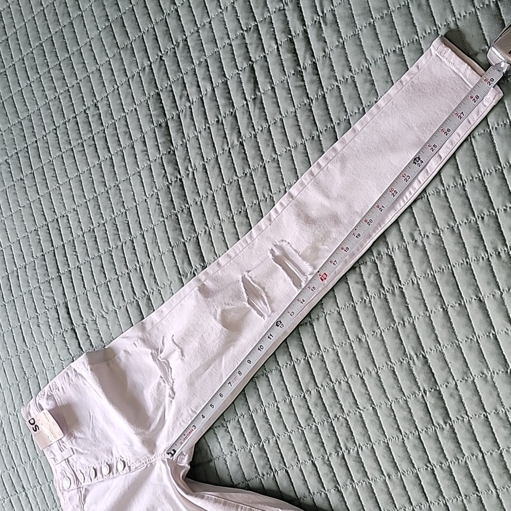 SO Juniors Super High Rise Distressed White Jeggings Size 5 / 27W - Picture 7 of 13